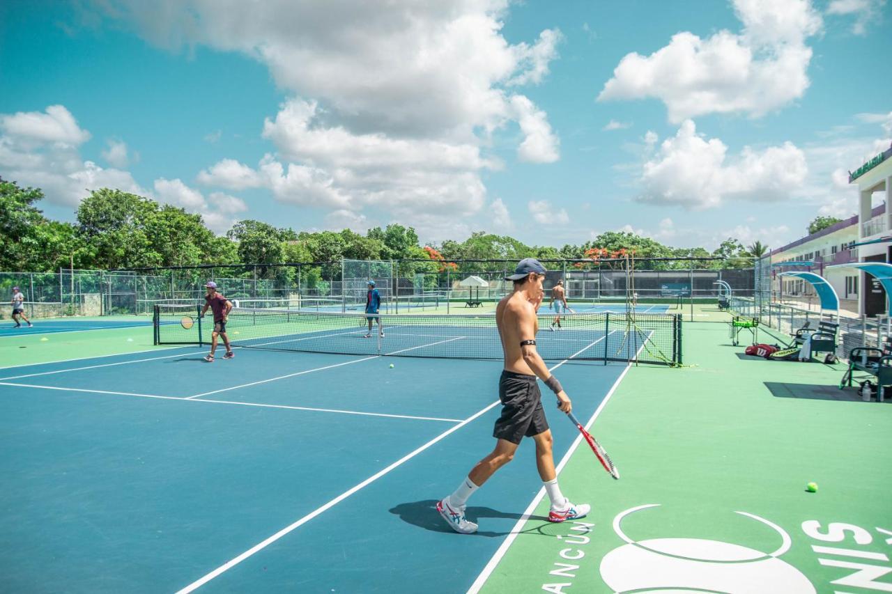 Cancun Tennis Inn Cancún Exterior foto